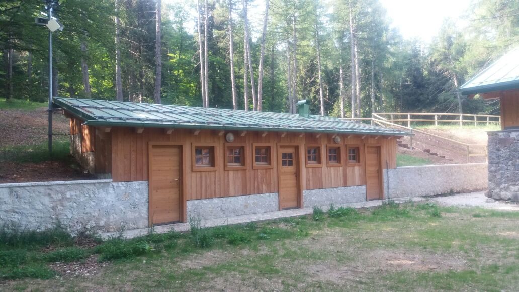 Servizi esterni della Casa Zanna Bianca
